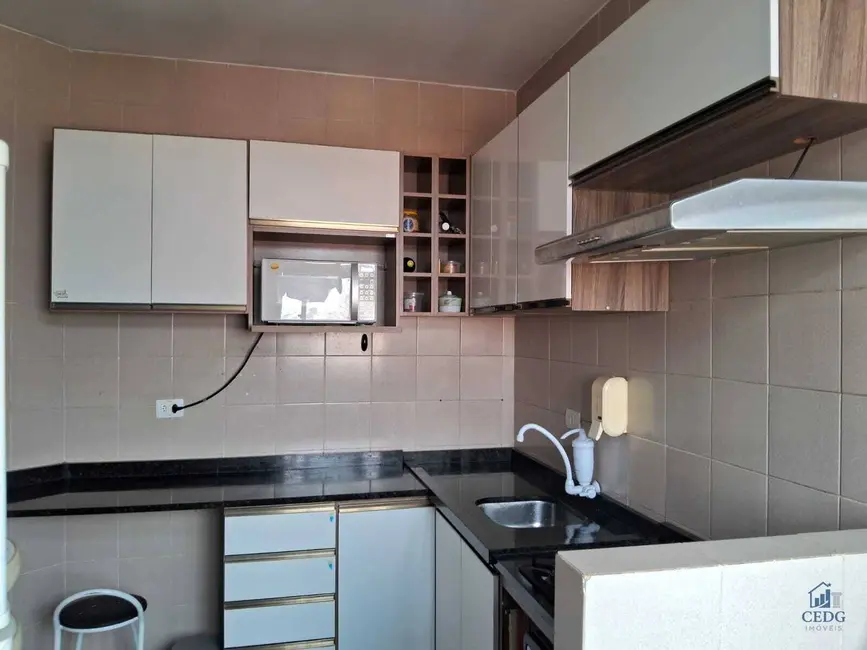 Apartamento com 3 quartos à venda, 60m2 em Novo Mundo, Curitiba - PR - imagem 7 Foto 7 de Apartamento com 3 quartos à venda, 60m2 em Novo Mundo, Curitiba - PR