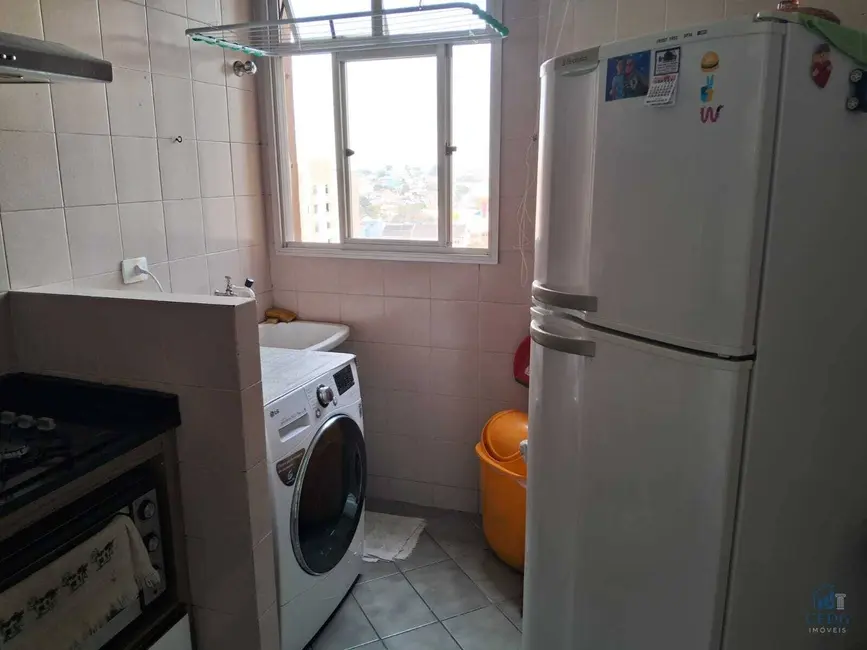 Apartamento com 3 quartos à venda, 60m2 em Novo Mundo, Curitiba - PR - imagem 9 Foto 9 de Apartamento com 3 quartos à venda, 60m2 em Novo Mundo, Curitiba - PR