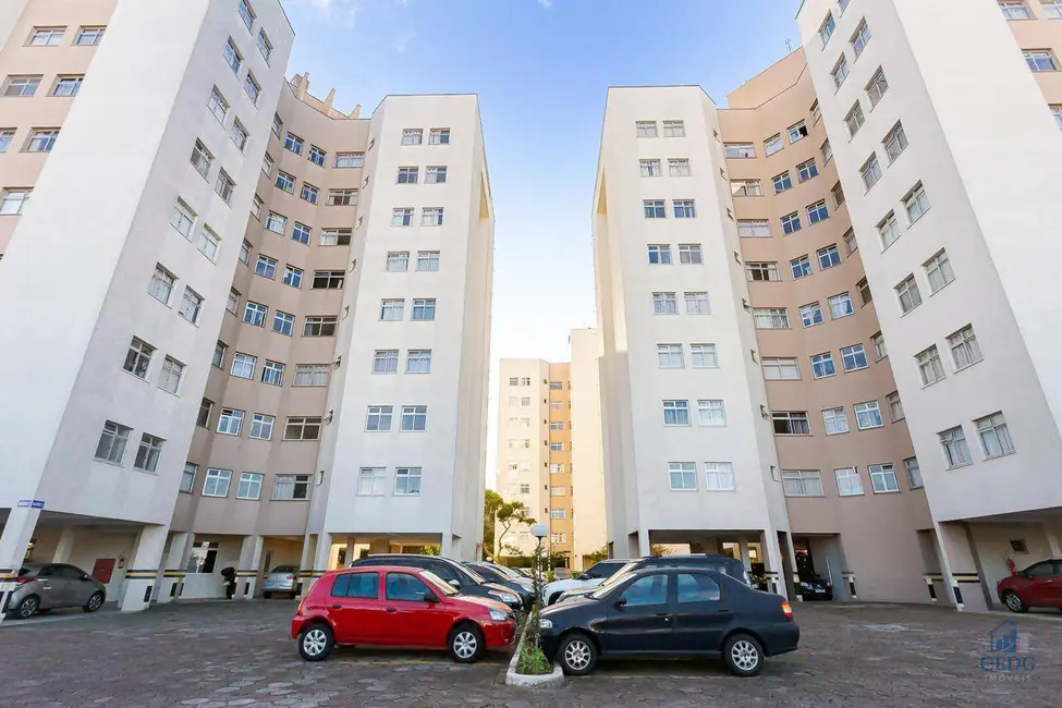 Apartamento com 3 quartos à venda, 60m2 em Novo Mundo, Curitiba - PR - imagem 2 Foto 2 de Apartamento com 3 quartos à venda, 60m2 em Novo Mundo, Curitiba - PR