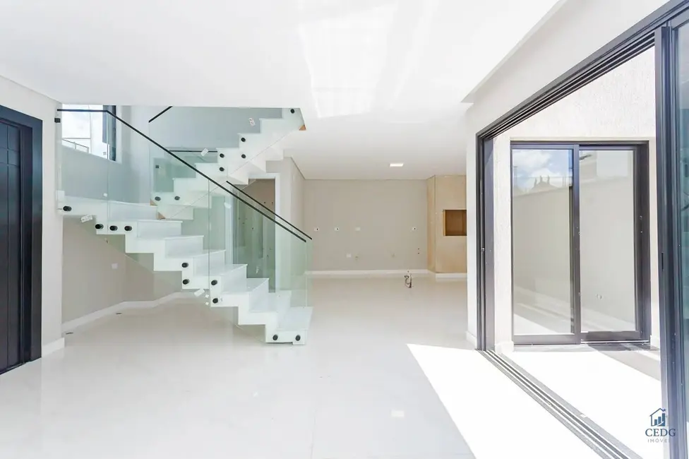 Casa com 3 quartos à venda, 244m2 em Boa Vista, Curitiba - PR - imagem 7 Foto 7 de Casa com 3 quartos à venda, 244m2 em Boa Vista, Curitiba - PR