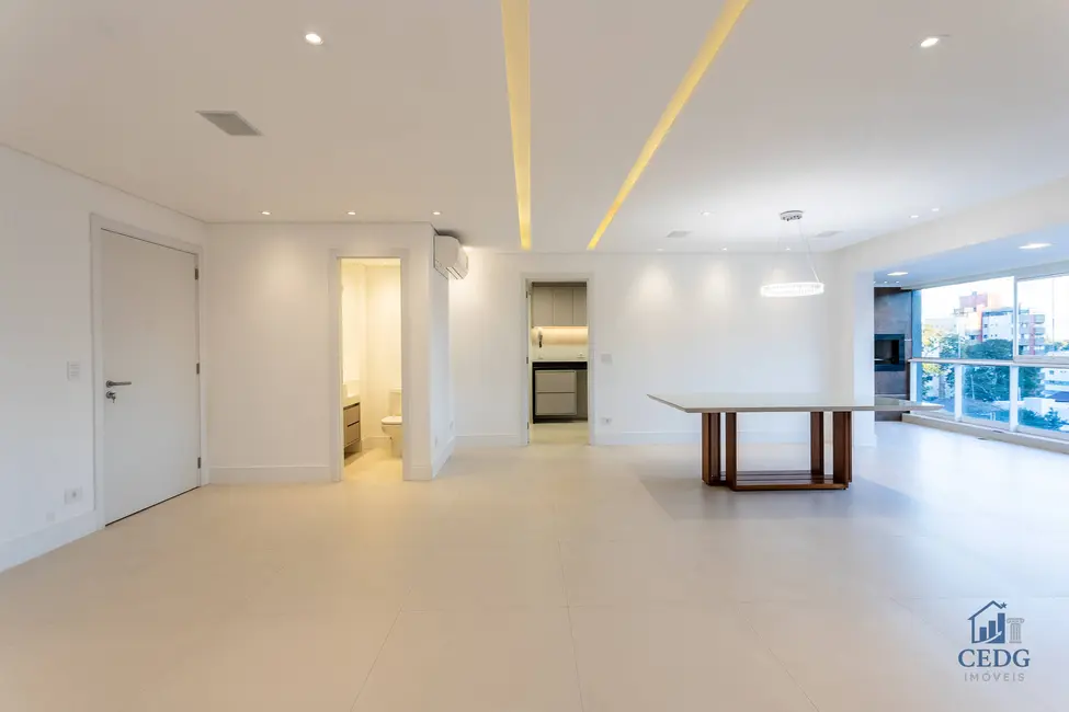 Foto 6 de Apartamento com 3 quartos à venda, 158m2 em Água Verde, Curitiba - PR