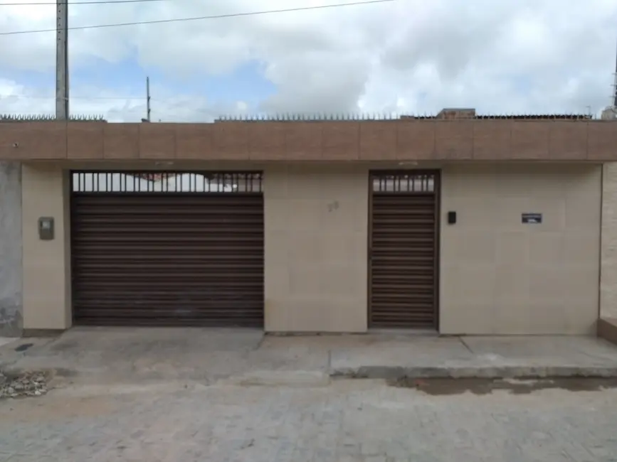Foto 1 de Casa com 3 quartos à venda, 160m2 em Nova Caruaru, Caruaru - PE