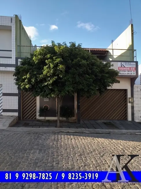 Foto 1 de Casa com 5 quartos à venda, 240m2 em Boa Vista, Caruaru - PE