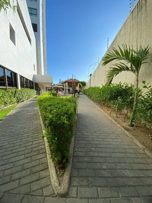 Apartamento com 4 quartos para alugar, 89m2 em Indianópolis, Caruaru - PE - imagem 7 Foto 7 de Apartamento com 4 quartos para alugar, 89m2 em Indianópolis, Caruaru - PE