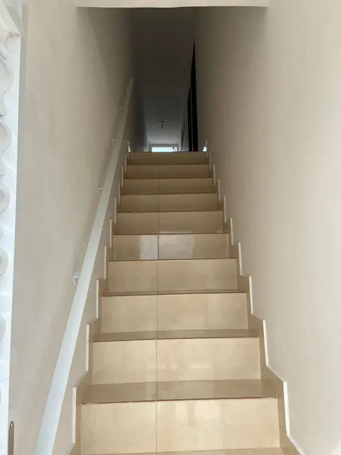 Foto 2 de Apartamento com 2 quartos para alugar, 75m2 em Nova Caruaru, Caruaru - PE