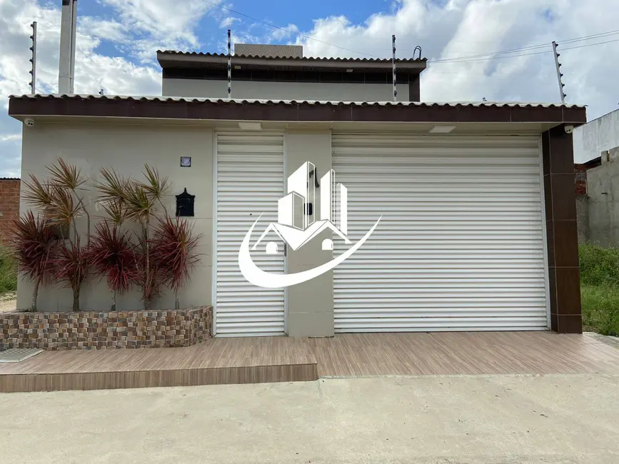 Foto 1 de Casa com 3 quartos à venda, 140m2 em Maria Auxiliadora, Caruaru - PE