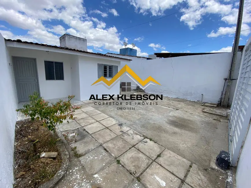 Foto 4 de Casa com 2 quartos para alugar, 160m2 em Nova Caruaru, Caruaru - PE