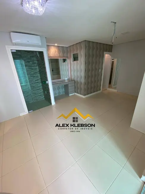 Foto 19 de Casa com 3 quartos à venda, 200m2 em José Carlos de Oliveira, Caruaru - PE