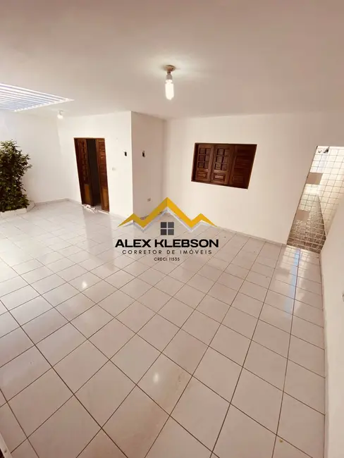Foto 4 de Casa com 2 quartos para alugar em Vassoural, Caruaru - PE