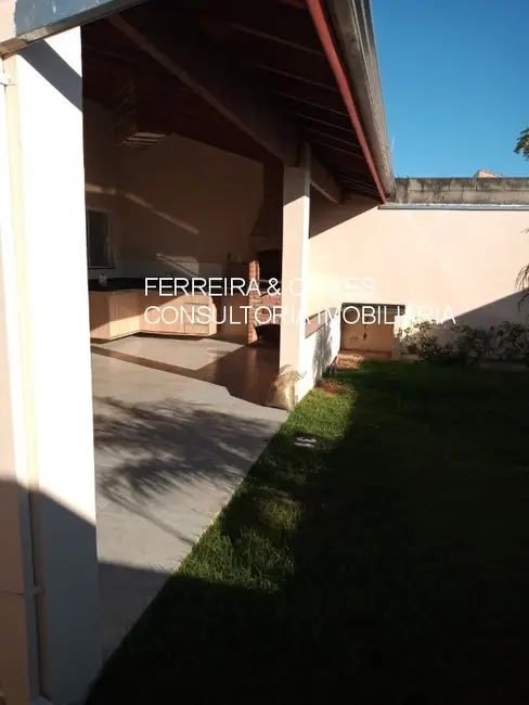 Casa com 4 quartos à venda, 250m2 em Jardim Regina, São Paulo - SP - imagem 2 Foto 2 de Casa com 4 quartos à venda, 250m2 em Jardim Regina, São Paulo - SP