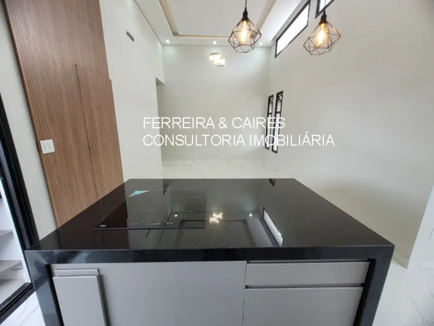 Casa com 3 quartos à venda, 155m2 em Indaiatuba - SP - imagem 3 Foto 3 de Casa com 3 quartos à venda, 155m2 em Indaiatuba - SP