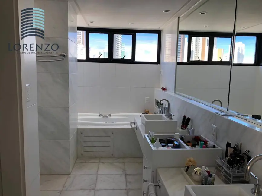 Foto 3 de Apartamento com 4 quartos à venda, 332m2 em Jardim Apipema, Salvador - BA