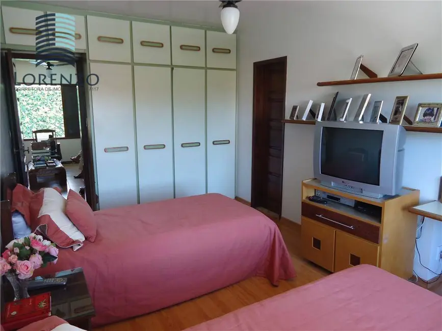 Casa com 4 quartos à venda, 560m2 em Caminho das Árvores, Salvador - BA - imagem 8 Foto 8 de Casa com 4 quartos à venda, 560m2 em Caminho das Árvores, Salvador - BA