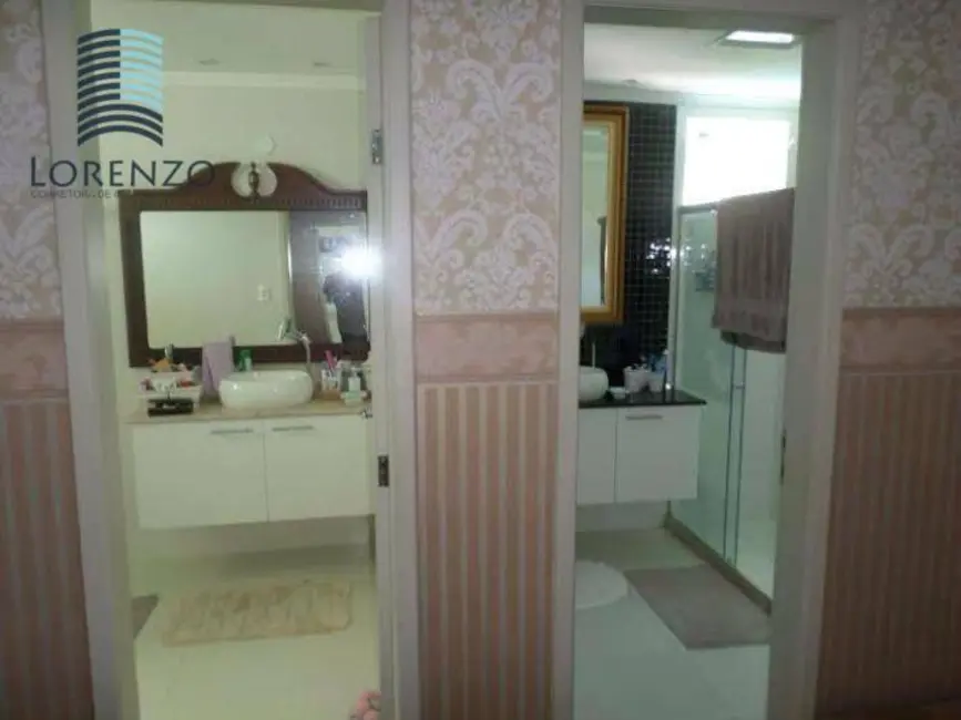 Foto 4 de Casa de Condomínio com 5 quartos à venda, 500m2 em Camacari - BA