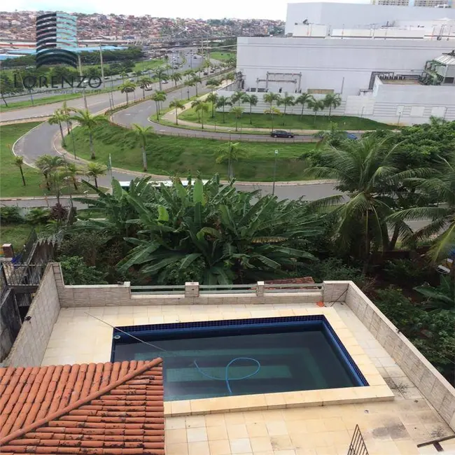 Casa com 8 quartos à venda e para alugar, 800m2 em Pernambués, Salvador - BA - imagem 3 Foto 3 de Casa com 8 quartos à venda e para alugar, 800m2 em Pernambués, Salvador - BA
