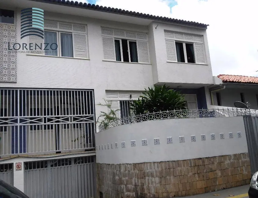 Foto 2 de Casa com 8 quartos à venda, 500m2 em Federação, Salvador - BA