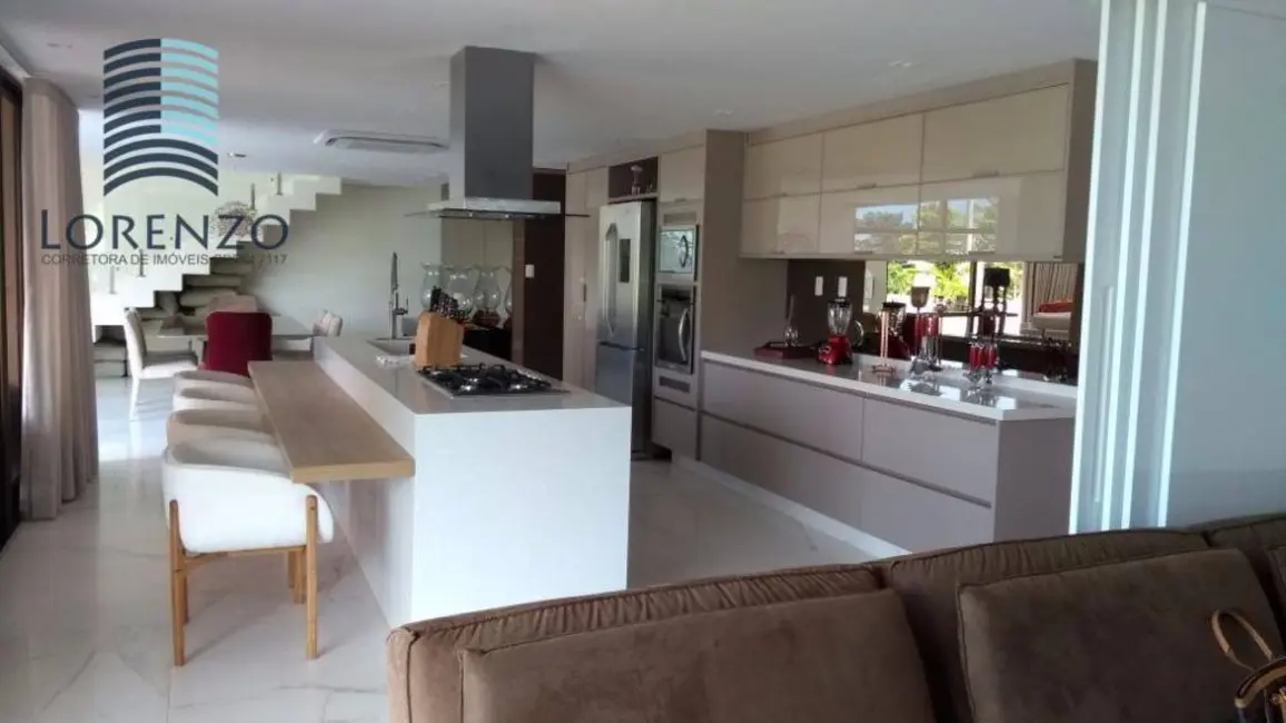 Foto 8 de Casa de Condomínio com 3 quartos à venda, 600m2 em Camacari - BA