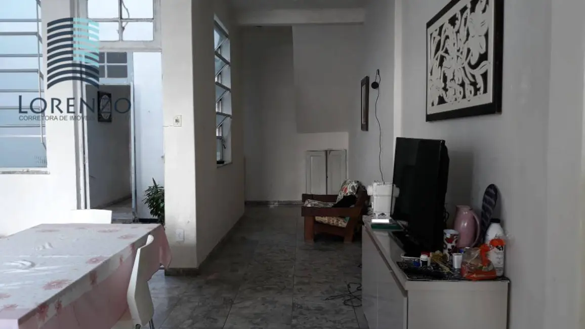 Casa com 6 quartos à venda, 400m2 em Dois de Julho, Salvador - BA - imagem 5 Foto 5 de Casa com 6 quartos à venda, 400m2 em Dois de Julho, Salvador - BA