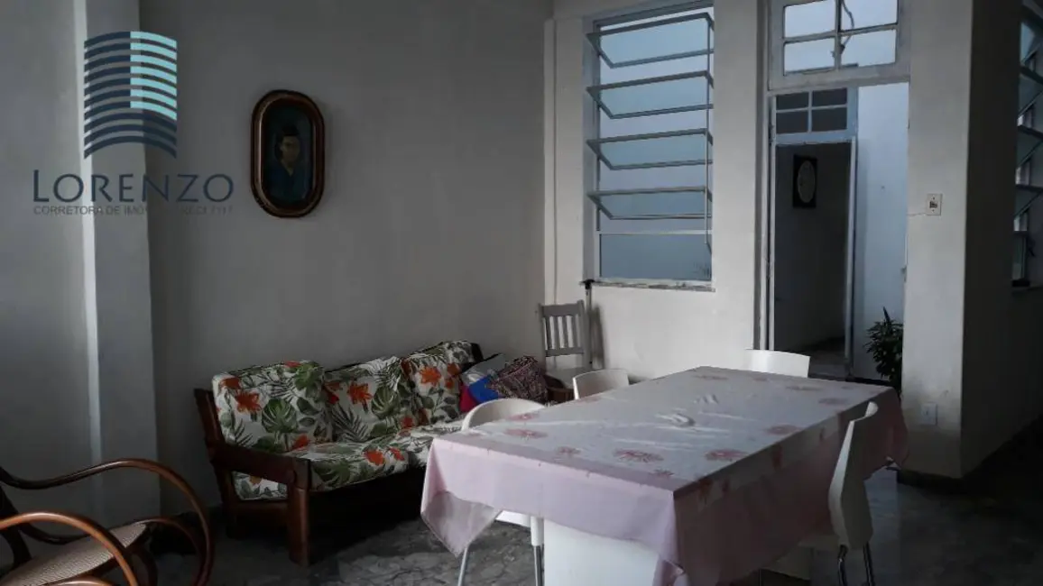 Casa com 6 quartos à venda, 400m2 em Dois de Julho, Salvador - BA - imagem 6 Foto 6 de Casa com 6 quartos à venda, 400m2 em Dois de Julho, Salvador - BA
