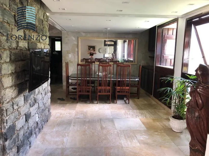 Casa de Condomínio com 4 quartos para alugar, 300m2 em Camacari - BA - imagem 4 Foto 4 de Casa de Condomínio com 4 quartos para alugar, 300m2 em Camacari - BA