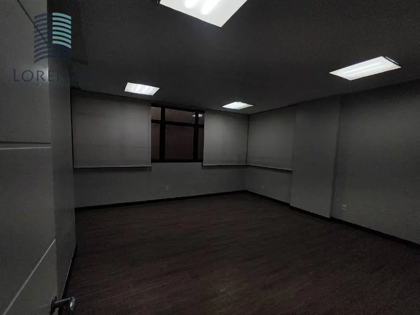 Sala Comercial para alugar, 250m2 em Rio Vermelho, Salvador - BA - imagem 4 Foto 4 de Sala Comercial para alugar, 250m2 em Rio Vermelho, Salvador - BA