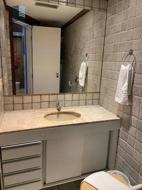 Apartamento com 1 quarto à venda, 40m2 em Ondina, Salvador - BA - imagem 8 Foto 8 de Apartamento com 1 quarto à venda, 40m2 em Ondina, Salvador - BA