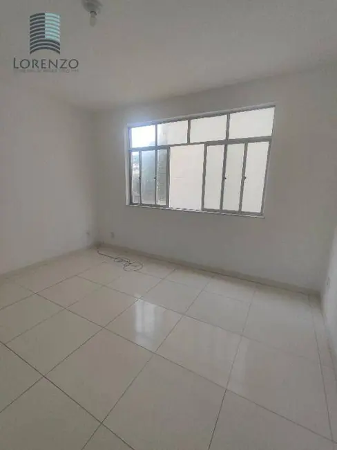 Apartamento com 2 quartos para alugar, 80m2 em Pituba, Salvador - BA - imagem 6 Foto 6 de Apartamento com 2 quartos para alugar, 80m2 em Pituba, Salvador - BA