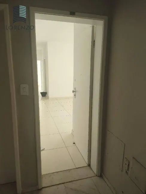Apartamento com 2 quartos para alugar, 80m2 em Pituba, Salvador - BA - imagem 3 Foto 3 de Apartamento com 2 quartos para alugar, 80m2 em Pituba, Salvador - BA