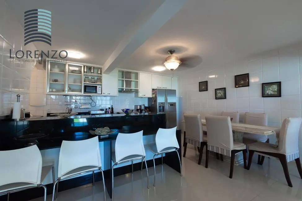 Foto 9 de Casa de Condomínio com 3 quartos à venda, 525m2 em Camacari - BA