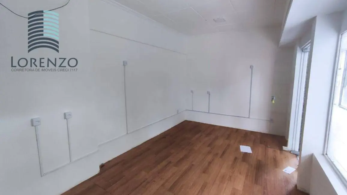 Foto 4 de Loja para alugar, 15m2 em Dois de Julho, Salvador - BA