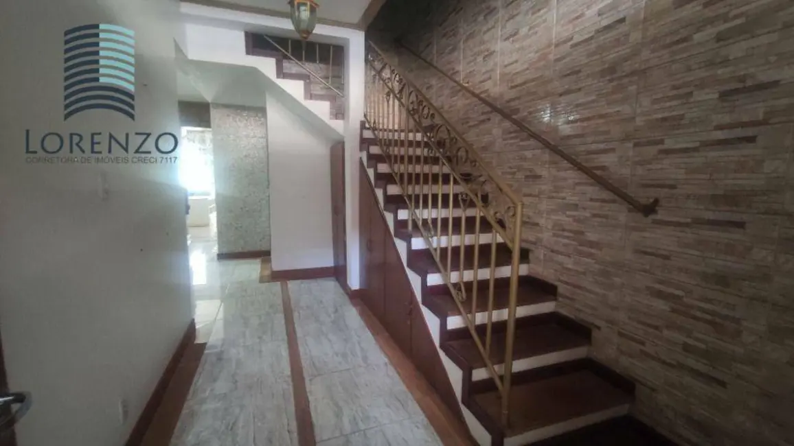 Casa com 4 quartos à venda, 350m2 em Matatu, Salvador - BA - imagem 2 Foto 2 de Casa com 4 quartos à venda, 350m2 em Matatu, Salvador - BA