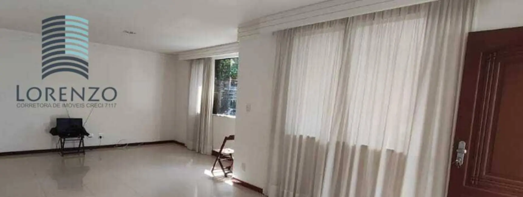 Foto 2 de Casa de Condomínio com 4 quartos à venda, 360m2 em Pituba, Salvador - BA