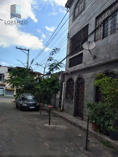 Foto 1 de Casa com 4 quartos à venda e para alugar, 128m2 em Fazenda Grande do Retiro, Salvador - BA