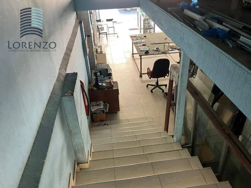 Casa com 3 quartos à venda, 230m2 em Engenho Velho da Federação, Salvador - BA - imagem 4 Foto 4 de Casa com 3 quartos à venda, 230m2 em Engenho Velho da Federação, Salvador - BA