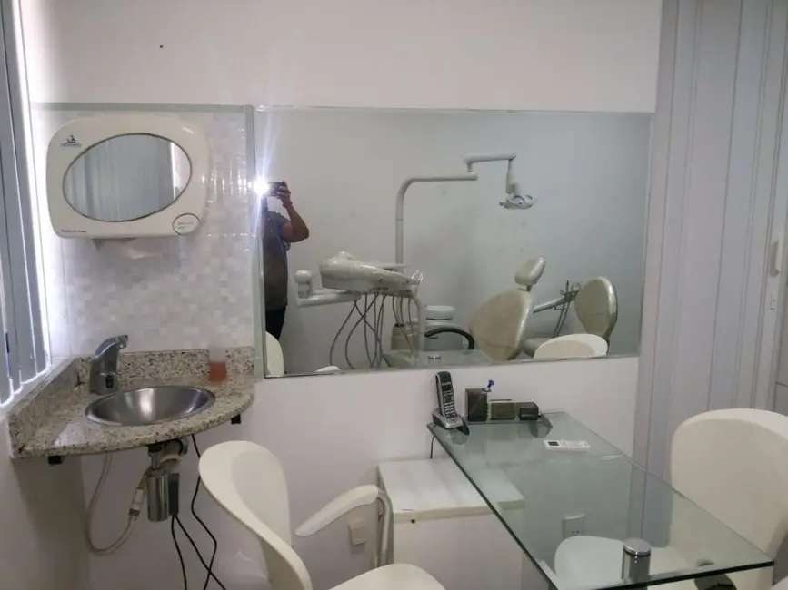 Sala Comercial à venda, 32m2 em Itaigara, Salvador - BA - imagem 4 Foto 4 de Sala Comercial à venda, 32m2 em Itaigara, Salvador - BA