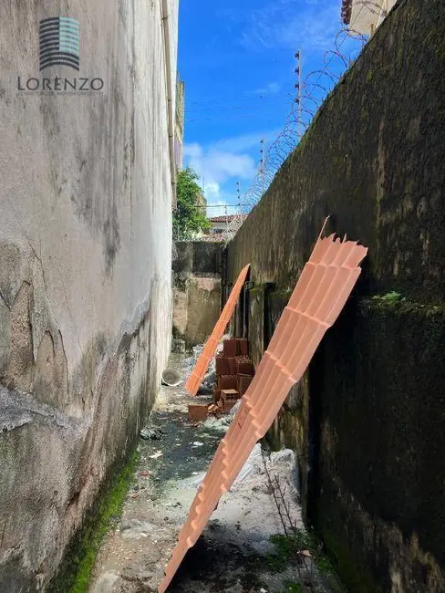 Foto 2 de Casa com 6 quartos à venda, 370m2 em Saúde, Salvador - BA