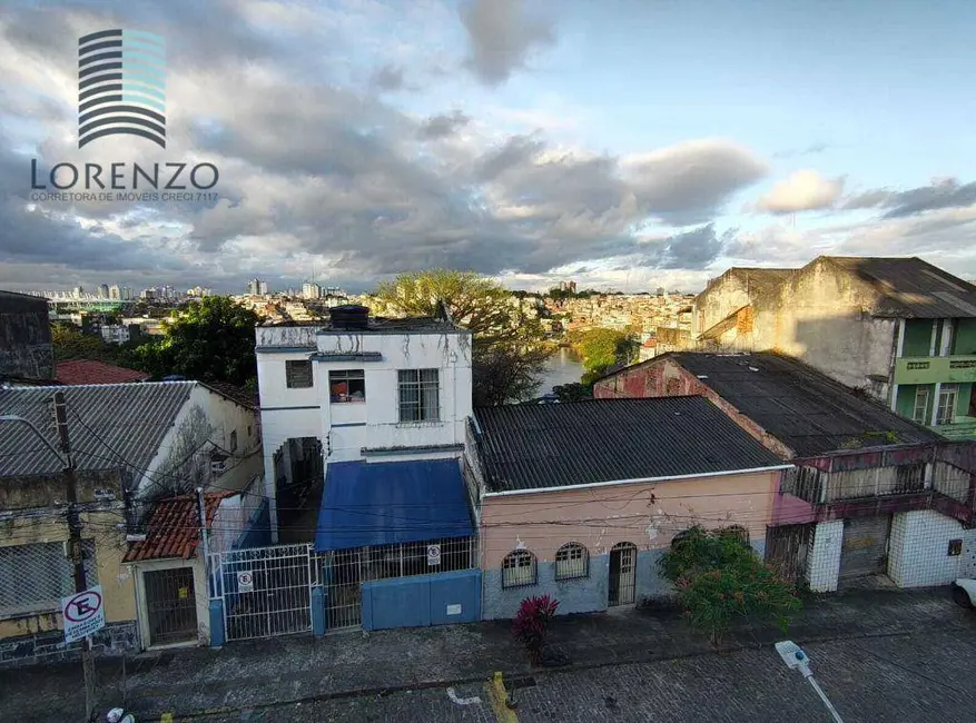 Casa de Condomínio com 4 quartos à venda, 250m2 em Tororó, Salvador - BA - imagem 3 Foto 3 de Casa de Condomínio com 4 quartos à venda, 250m2 em Tororó, Salvador - BA