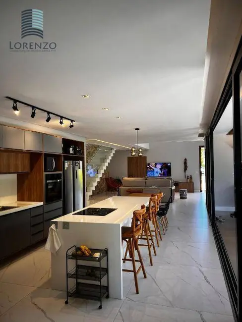 Foto 2 de Casa de Condomínio com 5 quartos à venda, 530m2 em Camacari - BA