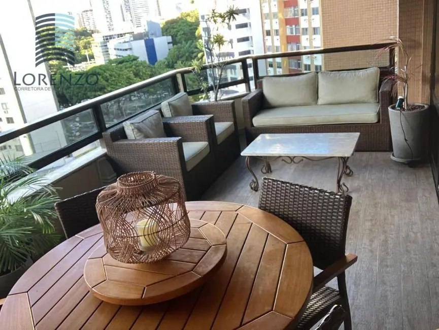 Foto 5 de Apartamento com 4 quartos à venda, 232m2 em Itaigara, Salvador - BA