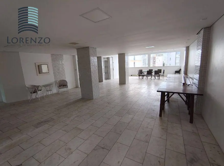 Apartamento com 3 quartos à venda, 130m2 em Barra, Salvador - BA - imagem 8 Foto 8 de Apartamento com 3 quartos à venda, 130m2 em Barra, Salvador - BA