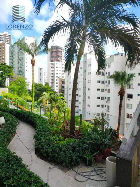 Apartamento com 3 quartos à venda, 130m2 em Barra, Salvador - BA - imagem 4 Foto 4 de Apartamento com 3 quartos à venda, 130m2 em Barra, Salvador - BA