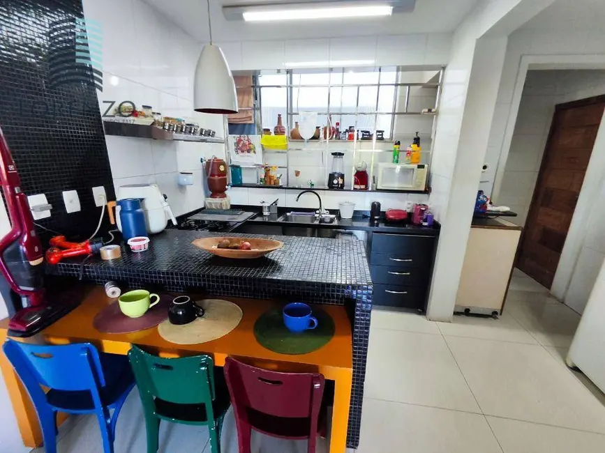 Apartamento com 3 quartos à venda, 140m2 em Canela, Salvador - BA - imagem 7 Foto 7 de Apartamento com 3 quartos à venda, 140m2 em Canela, Salvador - BA