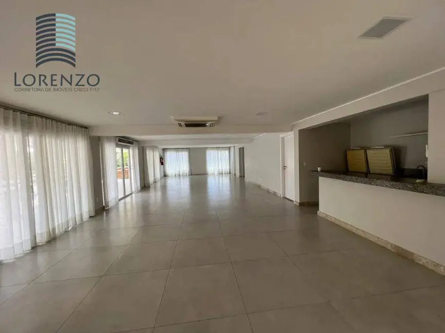 Foto 2 de Casa de Condomínio com 4 quartos à venda, 385m2 em Patamares, Salvador - BA