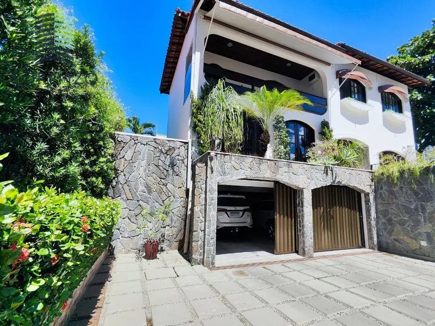 Casa com 4 quartos à venda, 724m2 em Caminho das Árvores, Salvador - BA - imagem 2 Foto 2 de Casa com 4 quartos à venda, 724m2 em Caminho das Árvores, Salvador - BA