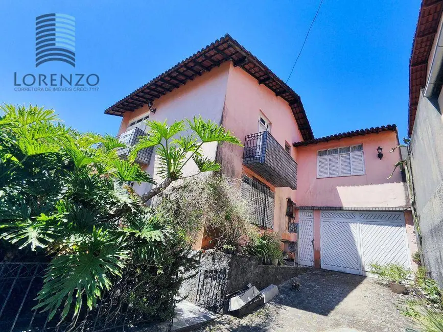 Foto 2 de Casa com 4 quartos à venda e para alugar, 600m2 em Vila Laura, Salvador - BA