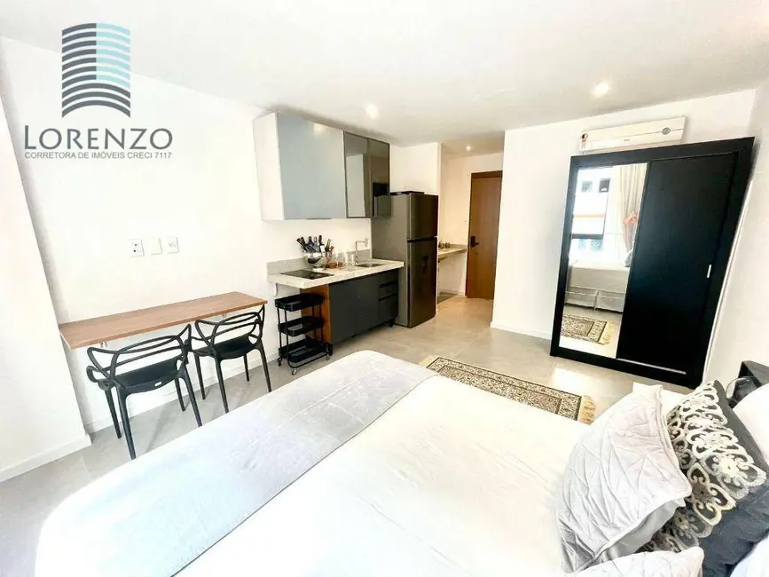 Foto 2 de Kitnet com 1 quarto à venda e para alugar, 26m2 em Vitória, Salvador - BA
