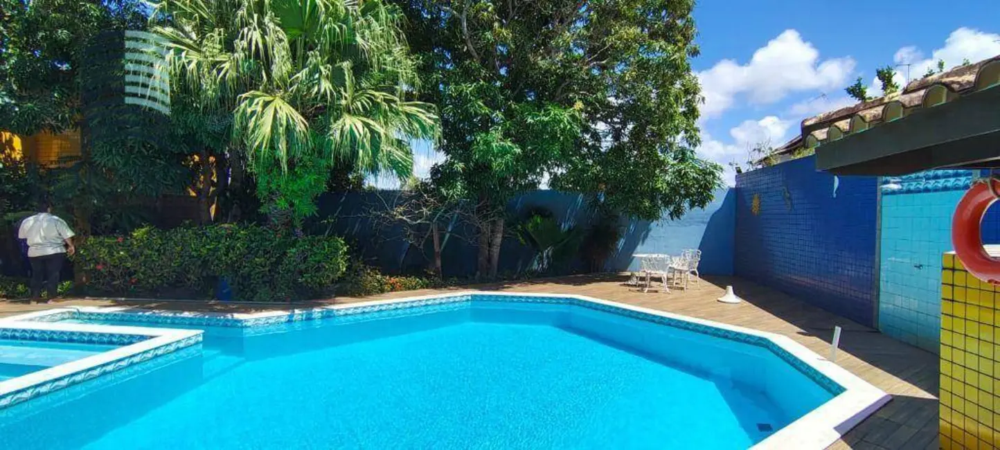 Foto 3 de Casa de Condomínio com 4 quartos à venda, 250m2 em Camacari - BA