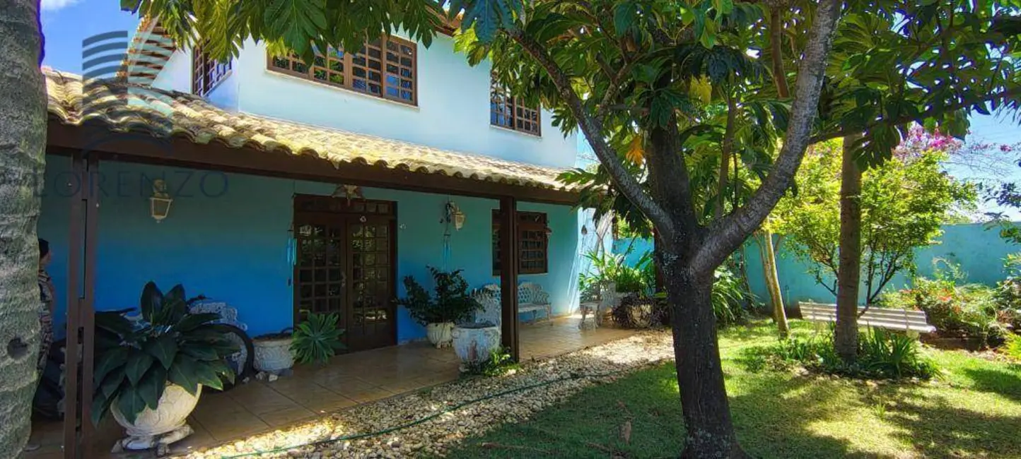 Foto 1 de Casa de Condomínio com 4 quartos à venda, 250m2 em Camacari - BA