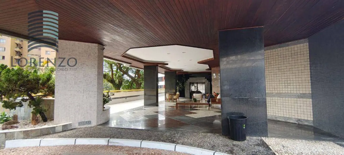 Foto 3 de Apartamento com 4 quartos à venda, 300m2 em Itaigara, Salvador - BA