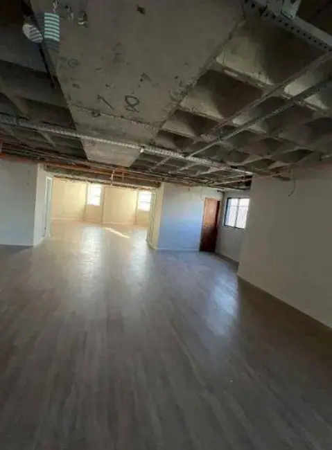 Sala Comercial à venda e para alugar, 205m2 em Caminho das Árvores, Salvador - BA - imagem 4 Foto 4 de Sala Comercial à venda e para alugar, 205m2 em Caminho das Árvores, Salvador - BA